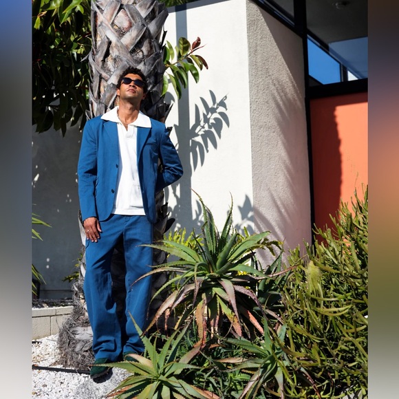 Kotn Men’s Laureate Linen Suit - Picture 1 of 8